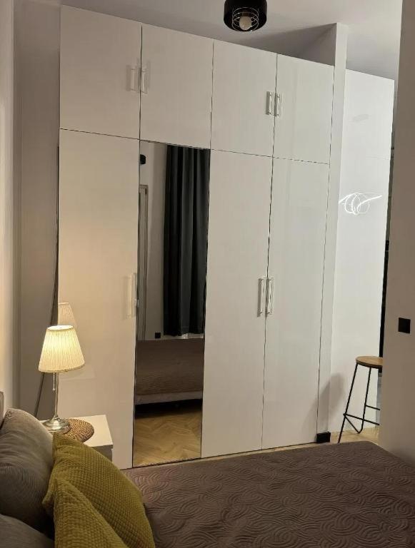 Апартаменты Rentpoland Wiktoryn Studio Варшава Экстерьер фото